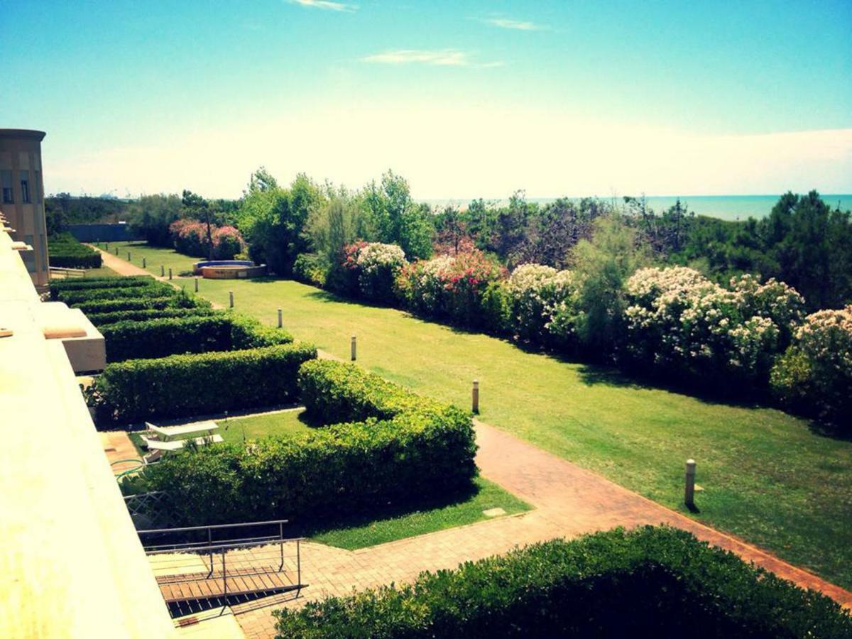 Amazing Sea View Flat Villa Tirrenia Exterior photo